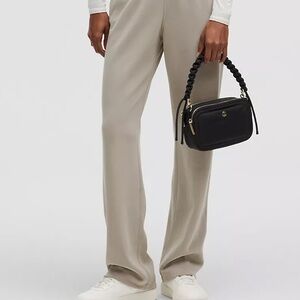 Lululemon Crossbody Camera Bag with Top Handle 2L